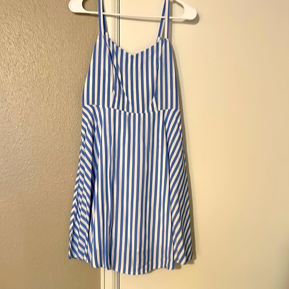 Summer sundress, so cute!